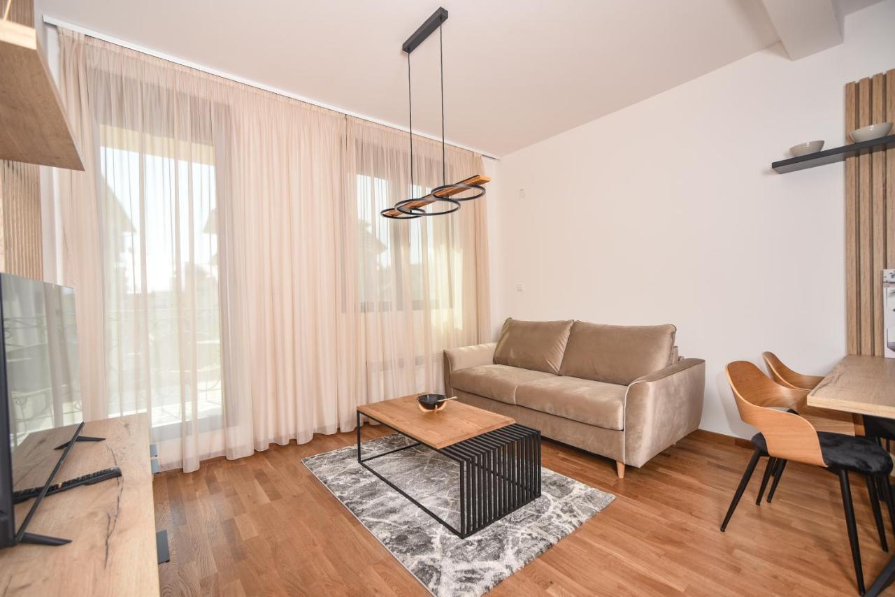 All Seasons Residence Ζλάτιμπορ Εξωτερικό φωτογραφία